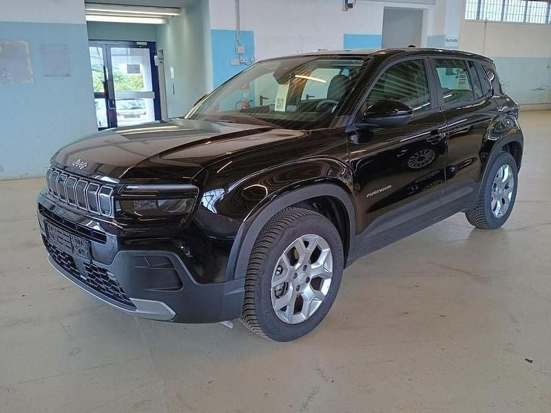 Schwarz Gebraucht 2023 Jeep Avenger Altitude SUV | 17.985 € (Superpreis) - Bild 1/4