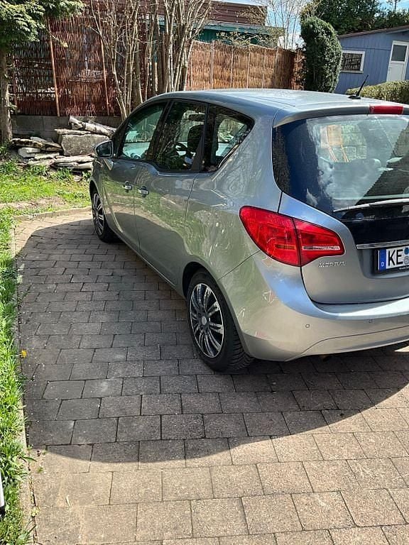Gebraucht Opel Meriva Selection 120 PS (88 kW) 2011 Grau Van / Kleinbus
