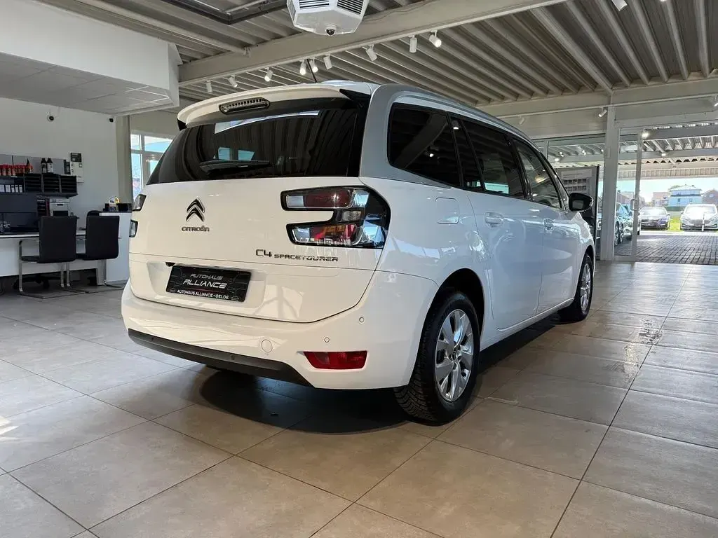 Gebraucht Citroën Grand C4 Picasso SELECTION 131 PS (96 kW) 2019 Weiß Van / Kleinbus