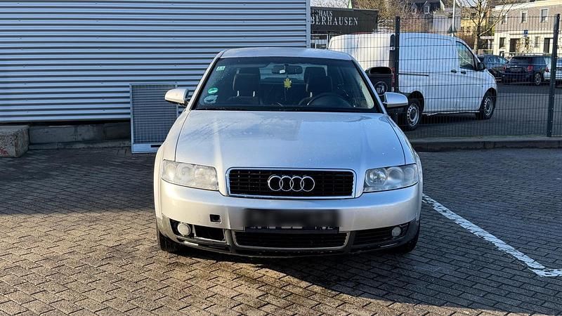 Gebraucht Audi A4 131 PS (96 kW) 2001 Grau Limousine