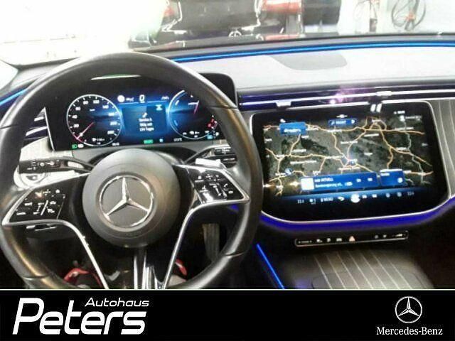 Gebraucht Mercedes E300 Premium 313 PS (230 kW) 2024 Schwarz Limousine