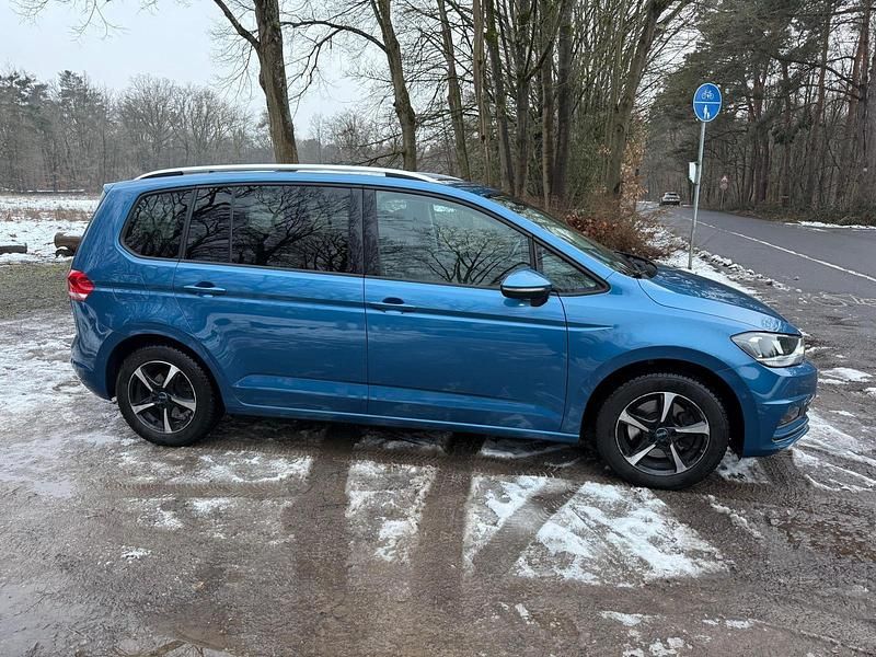Gebraucht VW Touran Join 115 PS (84 kW) 2018 Blau Van / Kleinbus