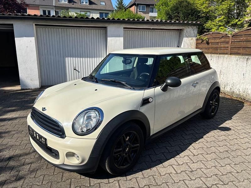 Usata Mini ONE 75 CV (55 kW) 2013 Bianco Utilitaria