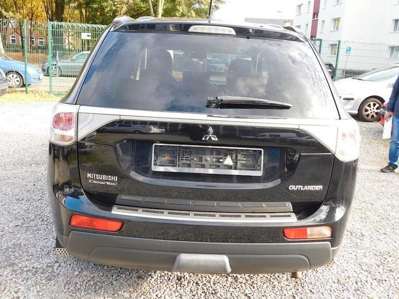 Gebraucht Mitsubishi Outlander Instyle 150 PS (110 kW) 2013 Schwarz SUV
