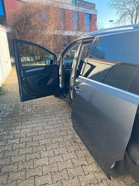 Gebraucht VW Sharan 170 PS (125 kW) 2012 Grau Van / Kleinbus
