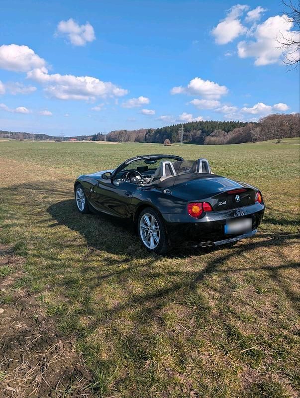 Gebraucht BMW Z4 231 PS (169 kW) 2004 Schwarz Cabrio