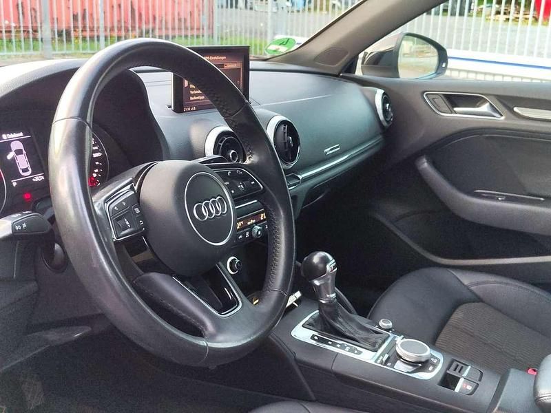 Gebraucht Audi A3 Design 116 PS (85 kW) 2019 Schwarz Limousine
