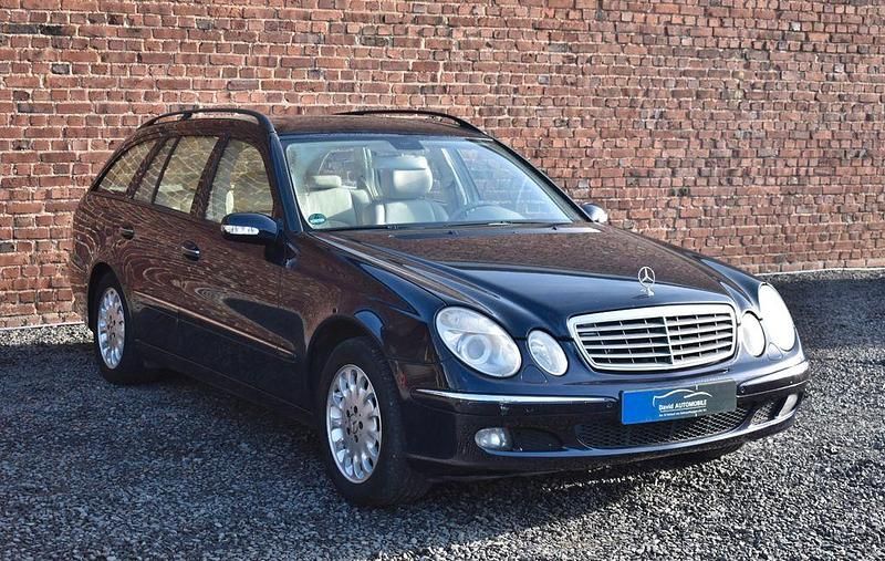 Gebraucht Mercedes E280 190 PS (139 kW) 2005 Blau Kombi