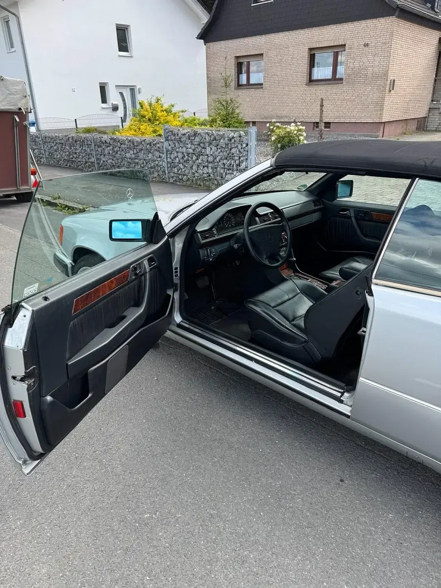 Gebraucht Mercedes 300 220 PS (161 kW) 1992 Cabrio