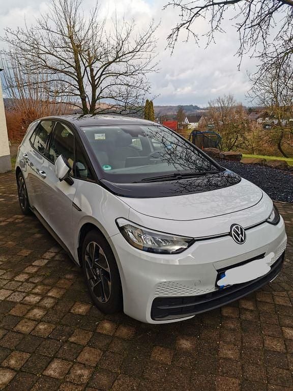 Gebraucht VW ID.3 Pure 110 kW (150 PS) 2021 Weiß Kleinwagen