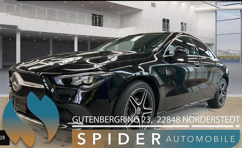 Schwarz Gebraucht 2020 Mercedes CLA180 Limousine | 23.200 € (Guter Preis) - Bild 1/4