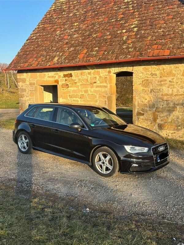 Schwarz Gebraucht 2014 Audi A3 Sportback S-Line Limousine | 10.000 € (Fairer Preis) - Bild 1/4
