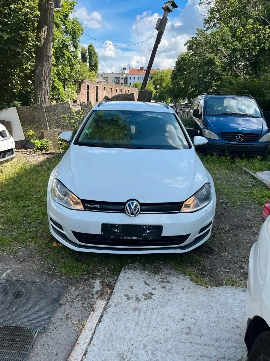 Gebraucht VW Golf VII 110 PS (80 kW) 2017 Weiß Kombi