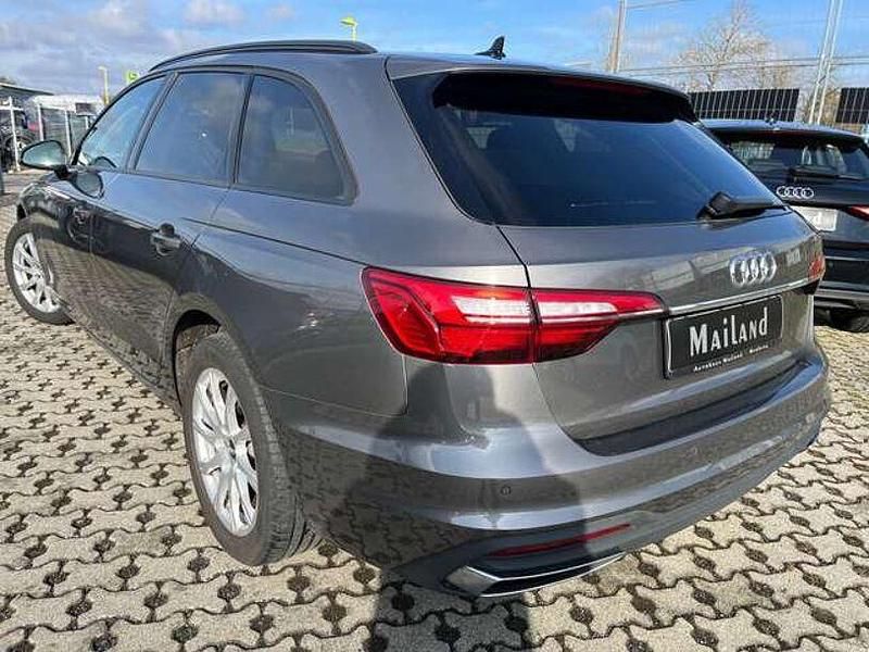 Gebraucht Audi A4 Basis 150 PS (110 kW) 2020 Grau Kombi