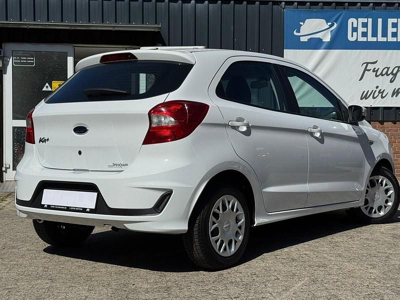 Weiß Gebraucht 2019 Ford Ka Plus Kleinwagen | 6.500 € (Fairer Preis) - Bild 1/4