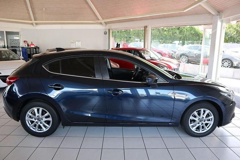 Gebraucht Mazda 3 120 PS (88 kW) 2016 Blau Limousine
