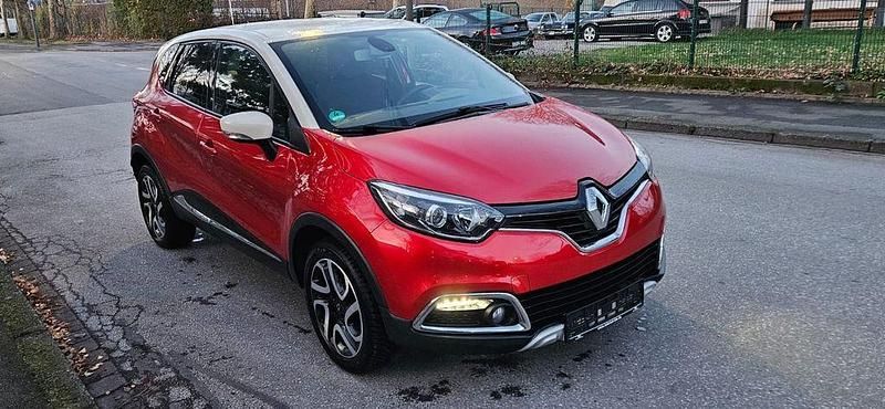 Gebraucht Renault Captur XMOD 122 PS (89 kW) 2015 Rot SUV