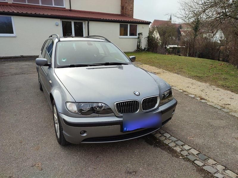 Gebraucht BMW 320 2005 Grau Kombi