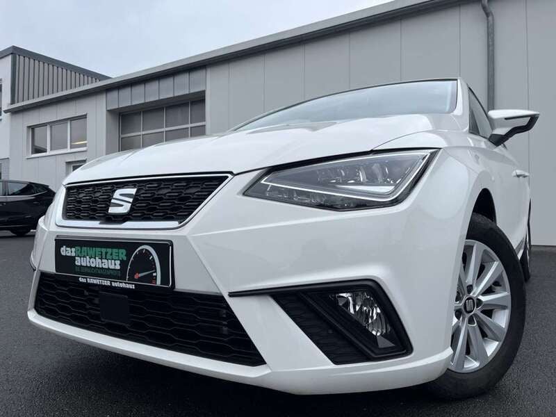 Weiß Gebraucht 2020 Seat Ibiza Style Limousine | 16.860 € (Fairer Preis) - Bild 1/4