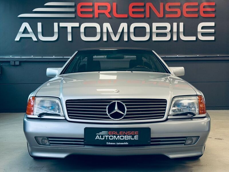 Grau Gebraucht 1993 Mercedes SL300 Cabrio | 27.490 € - Bild 1/4