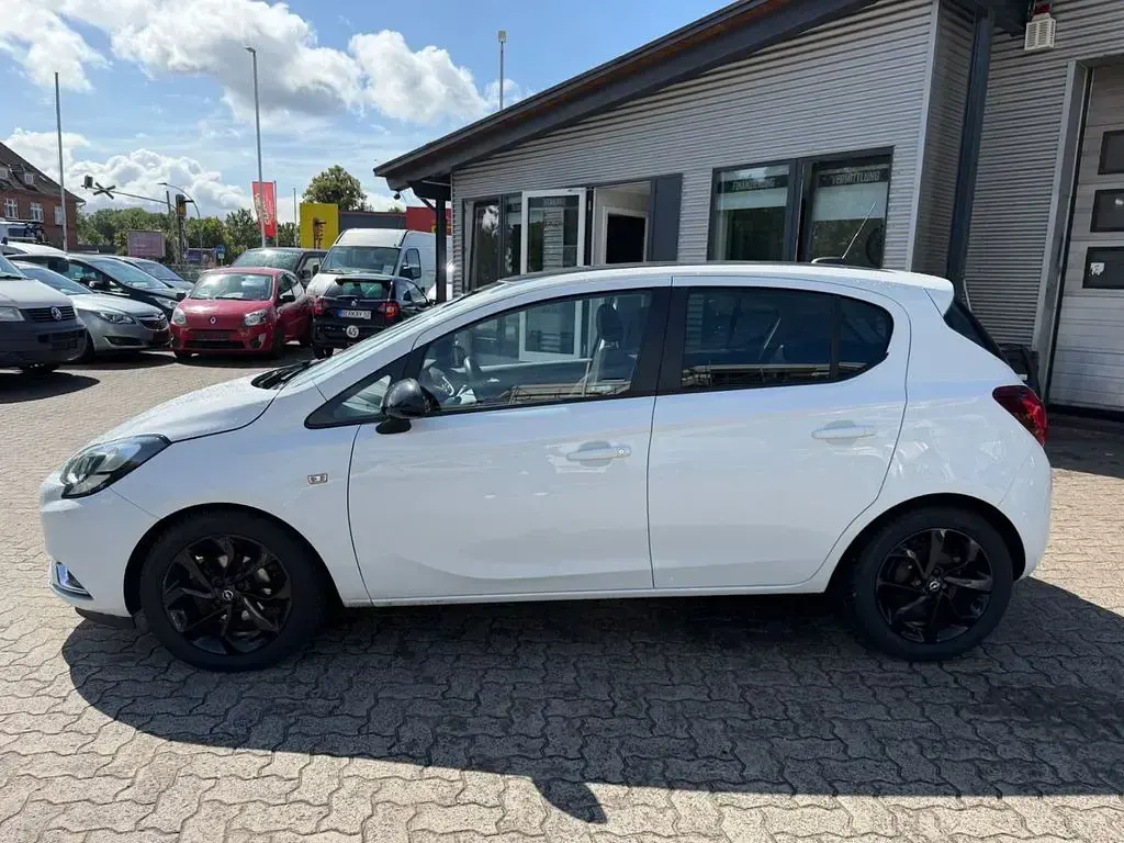 Gebraucht Opel Corsa Color Edition 90 PS (66 kW) 2017 Weiß Kleinwagen