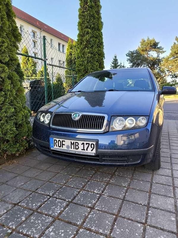 Gebraucht Skoda Fabia 75 PS (55 kW) 2003 Blau Kleinwagen