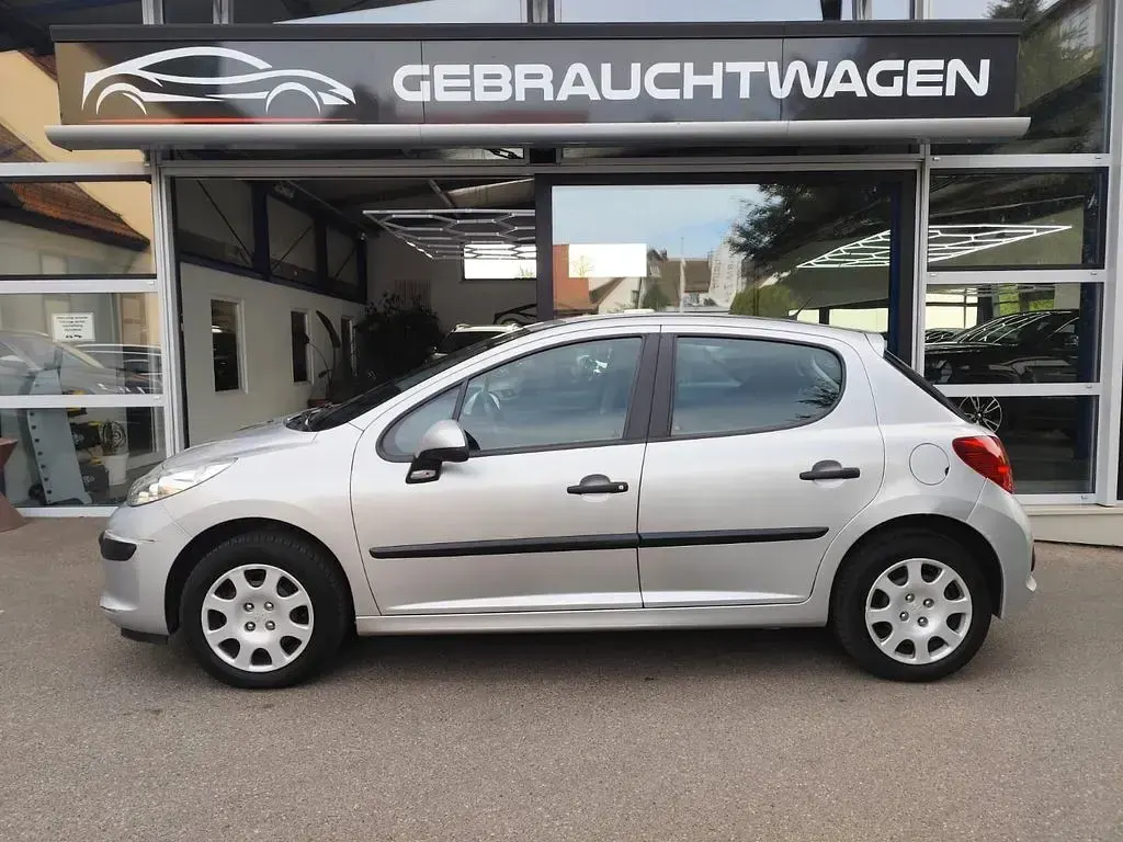 Gebraucht Peugeot 307 CC 136 PS (100 kW) 2004 Silber Cabrio