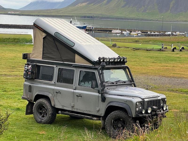 Gebraucht Land Rover Defender S 122 PS (89 kW) 2012 Grau Kombi