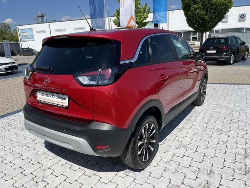 Gebraucht Opel Crossland Elegance 131 PS (96 kW) 2023 Rot SUV