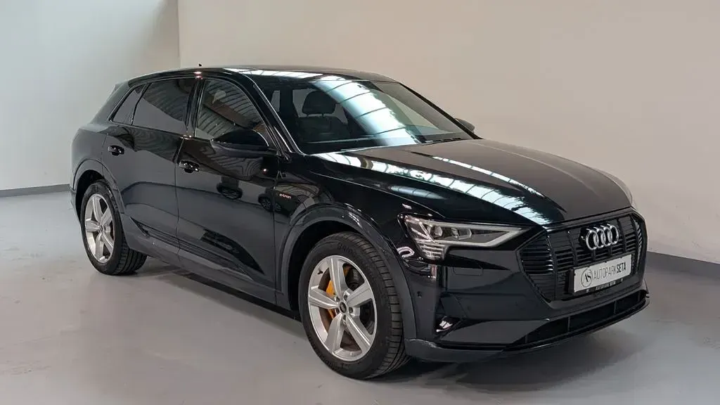 Gebraucht Audi e-tron Advanced 300 kW (408 PS) 2022 Schwarz SUV