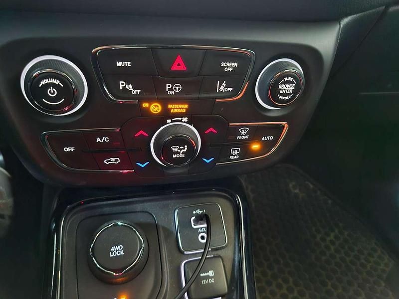 Gebraucht Jeep Compass Limited 170 PS (125 kW) 2020 Granite chrystaldach schwarz SUV