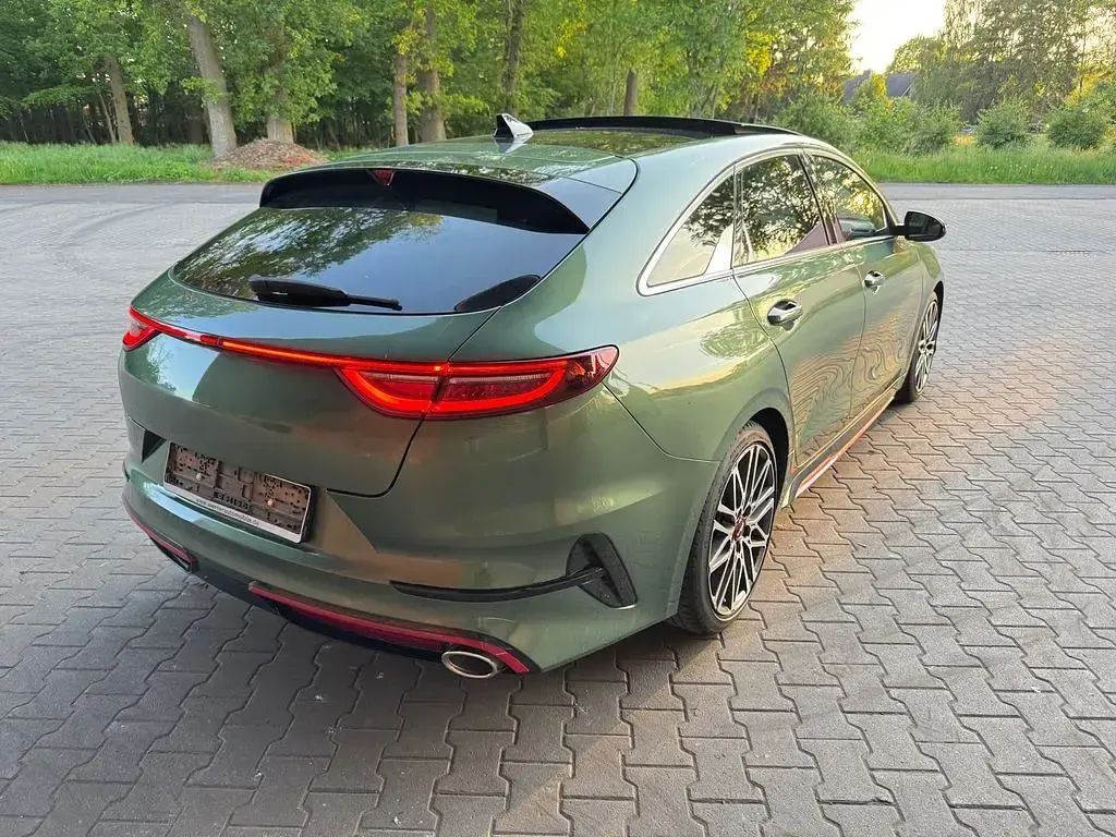Gebraucht Kia ProCeed GT 204 PS (150 kW) 2023 Grün Kombi