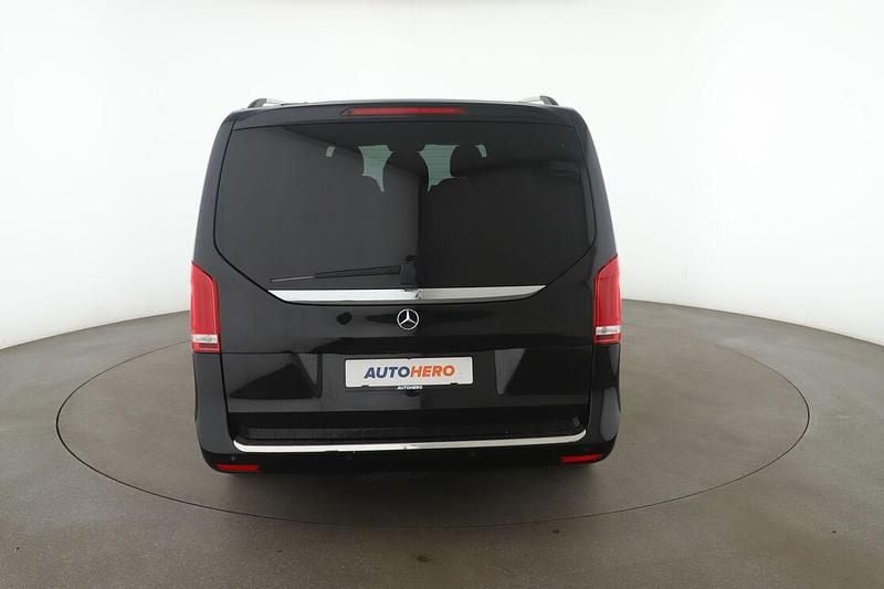 Gebraucht Mercedes V300 Avantgarde 239 PS (175 kW) 2020 Schwarz Van / Kleinbus