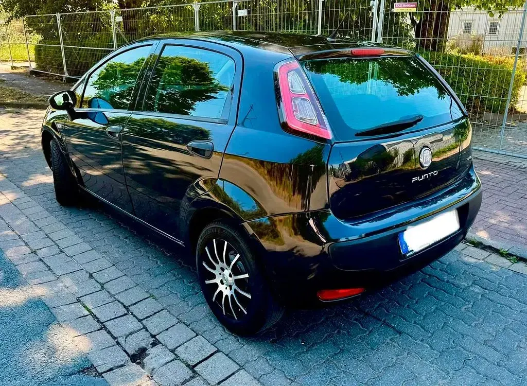 Gebraucht Fiat Punto Evo 65 PS (47 kW) 2010 Schwarz Kleinwagen