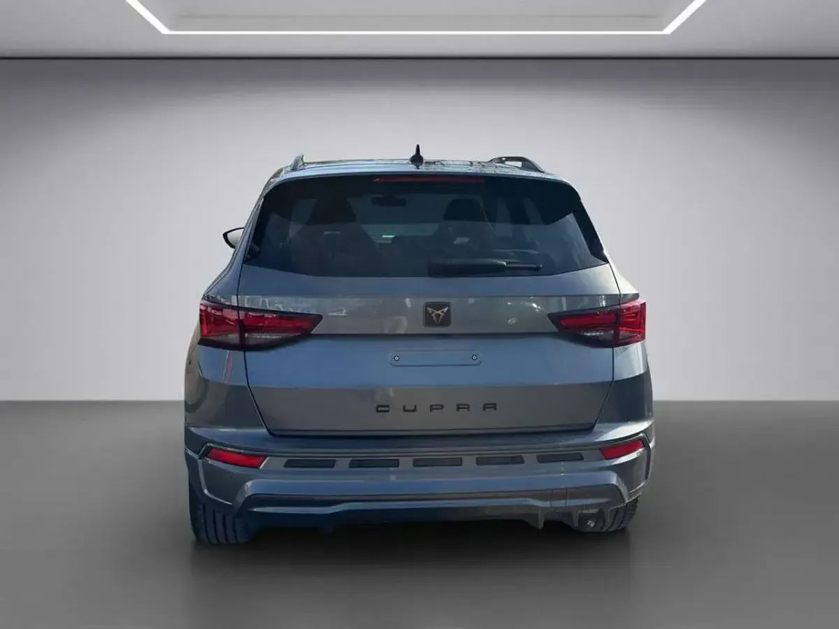 Neu Cupra Ateca 190 PS (139 kW) 2026 Grau SUV