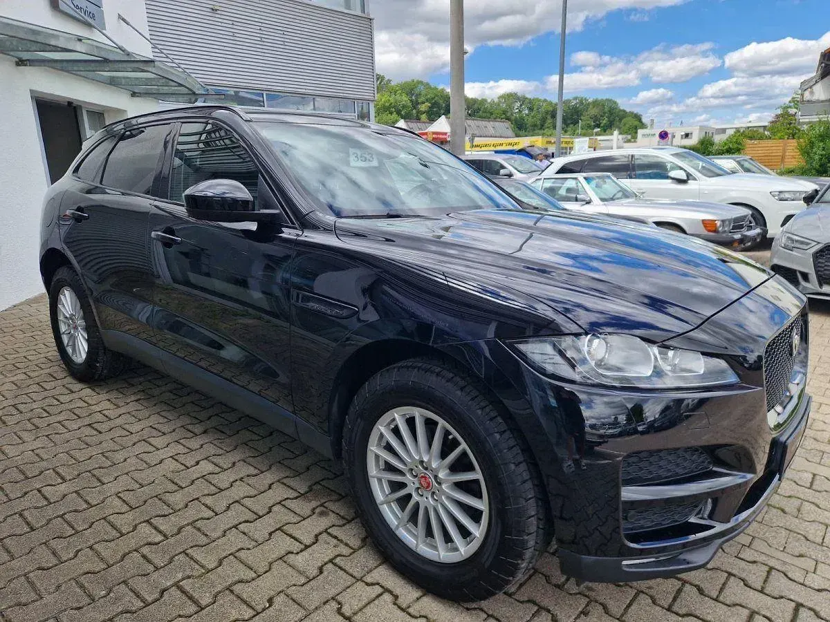 Gebraucht Jaguar F-Pace Prestige 179 PS (131 kW) 2019 Schwarz SUV