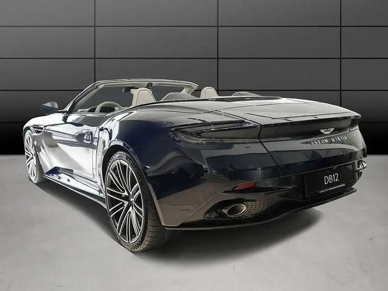 Neu Aston Martin DB12 680 PS (500 kW) 2025 Blau