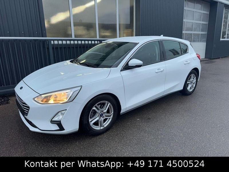 Frostweiß Gebraucht 2019 Ford Focus Cool & Connect Limousine | 11.990 € (Etwas zu teuer) - Bild 1/4