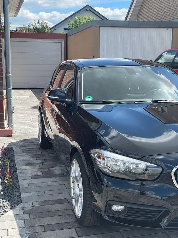Używany BMW 116 Advantage 116 KM (85 kW) 2016 Czarny Hatchback