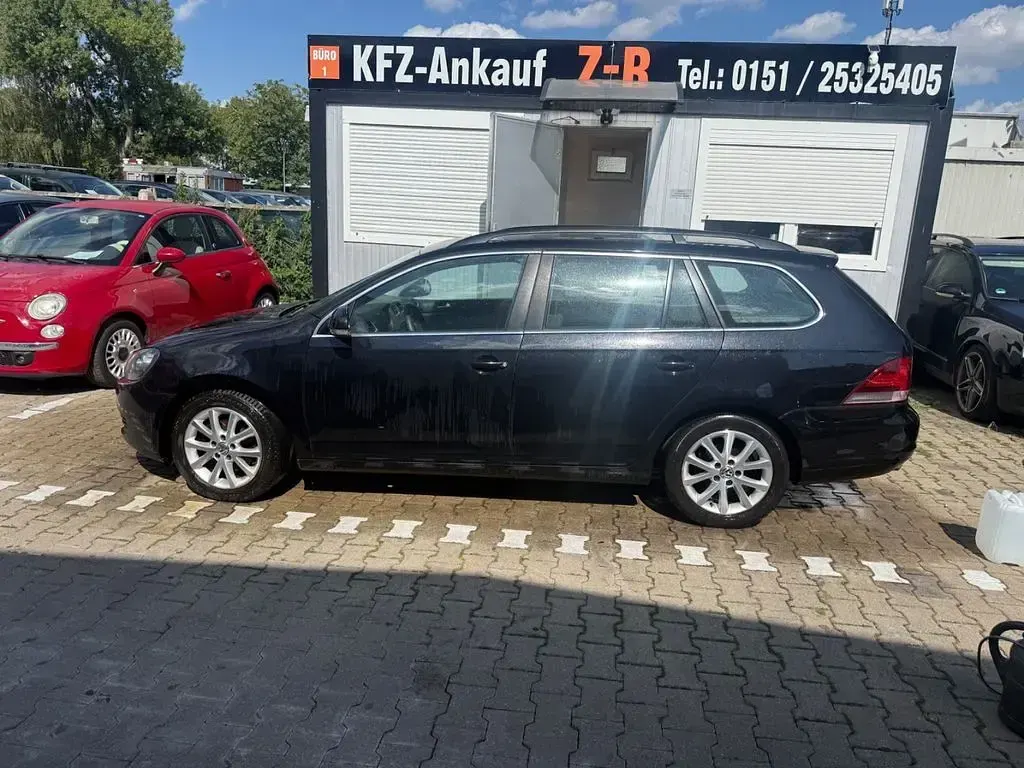Gebraucht VW Golf VI Comfortline 105 PS (77 kW) 2013 Schwarz Kombi