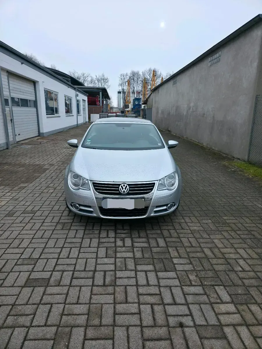 Occasion VW Eos 140 ch (102 kW) 2010 Argent Cabriolet