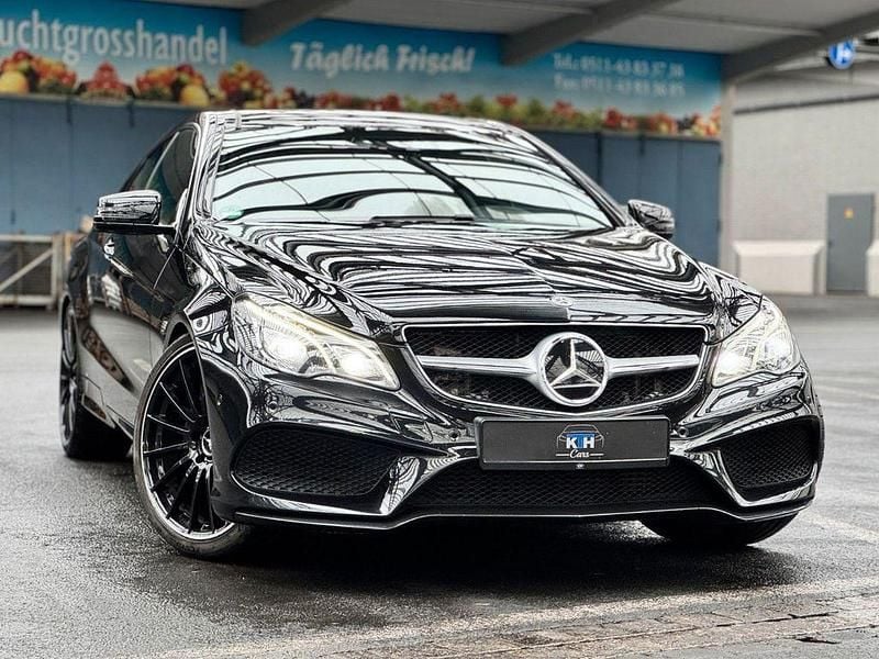 Gebraucht Mercedes E350 AMG line 258 PS (189 kW) 2016 Schwarz Coupé