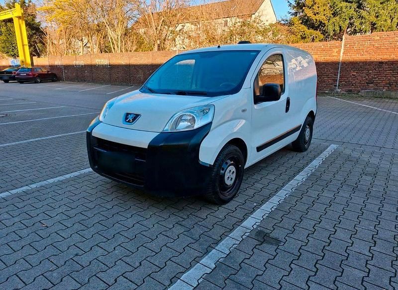 Gebraucht Peugeot Bipper 75 PS (55 kW) 2009 Weiß Van / Kleinbus