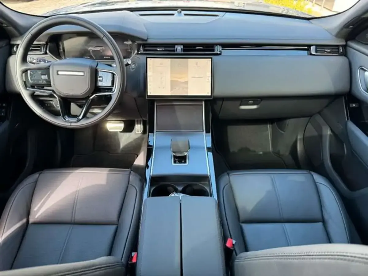 Gebraucht Land Rover Range Rover Velar SE Dynamic 300 PS (220 kW) 2026 Carpathian grey SUV