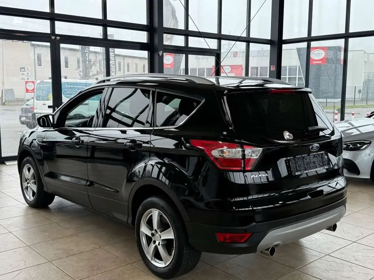 Gebraucht Ford Kuga Cool & Connect 150 PS (110 kW) 2020 Schwarz SUV