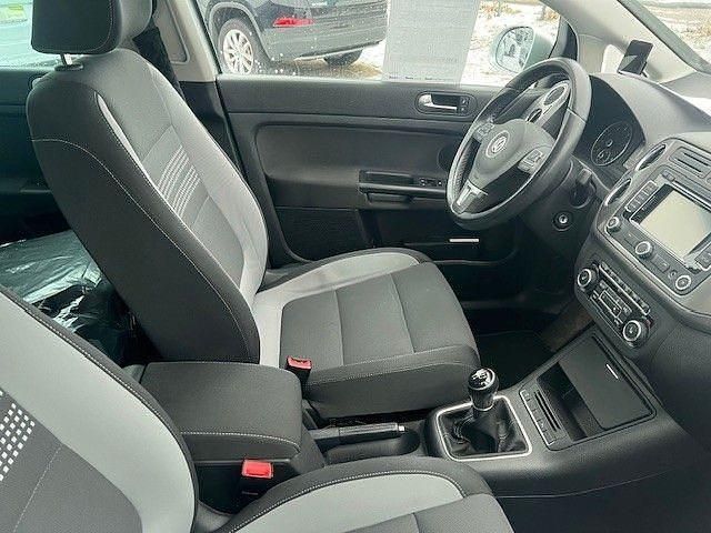 Gebraucht VW Golf Plus Cross Life 86 PS (63 kW) 2013 Silber Van / Kleinbus