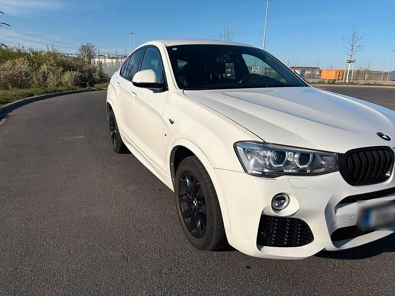 Gebraucht BMW X4 M Sport 258 PS (189 kW) 2017 Weiß SUV