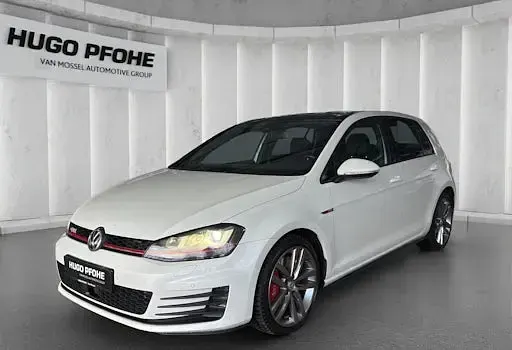 Gebraucht VW Golf VII GTI 230 PS (169 kW) 2016 Oryxweiss perlmutteffekt Limousine