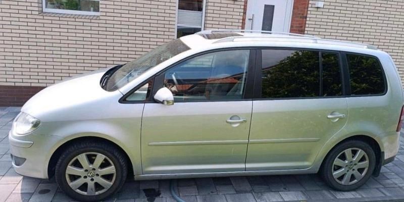 Gebraucht VW Touran 105 PS (77 kW) 2007 Van / Kleinbus
