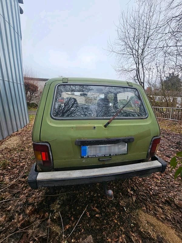 Gebraucht Lada niva 71 PS (52 kW) 1996 Grün SUV